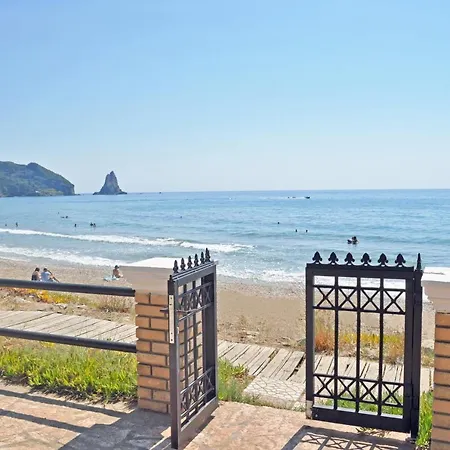 Dom wakacyjny House Yannis 3 In Agios Gordios On Corfu *