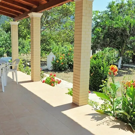 House Yannis 3 In Agios Gordios On Corfu アギオス・ゴルディオス